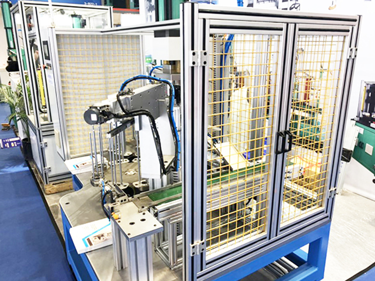 工業生產鋁型材架子安裝如何提升精度？-澳宏工業鋁型材